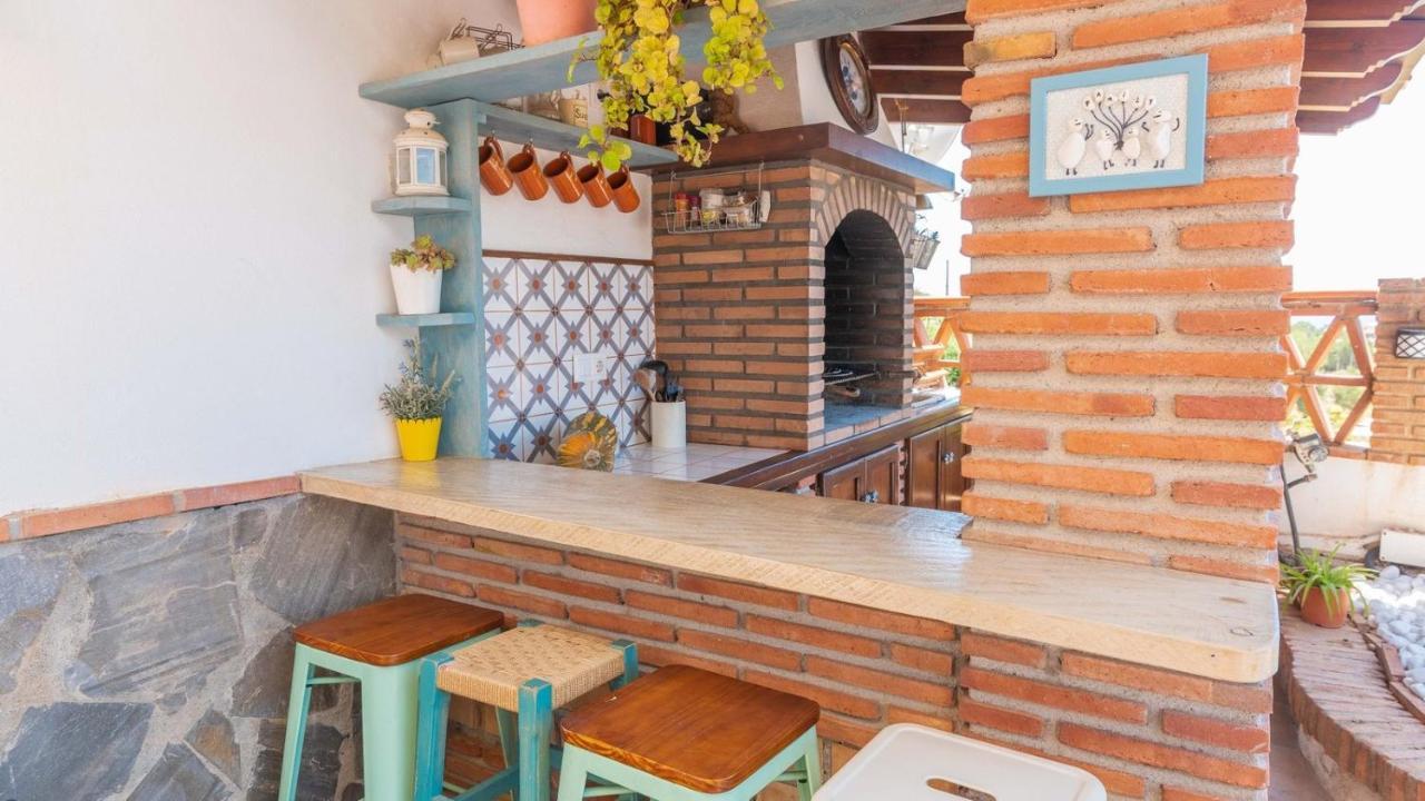 Casa Julia Y Chloé Molvízar By Ruralidays *