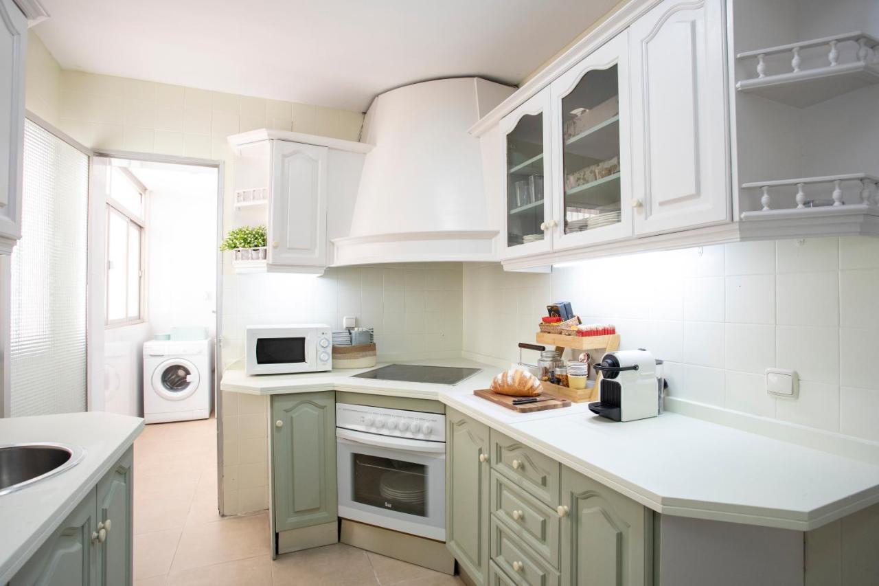 Apartamento Camino De Ronda Con Parking *