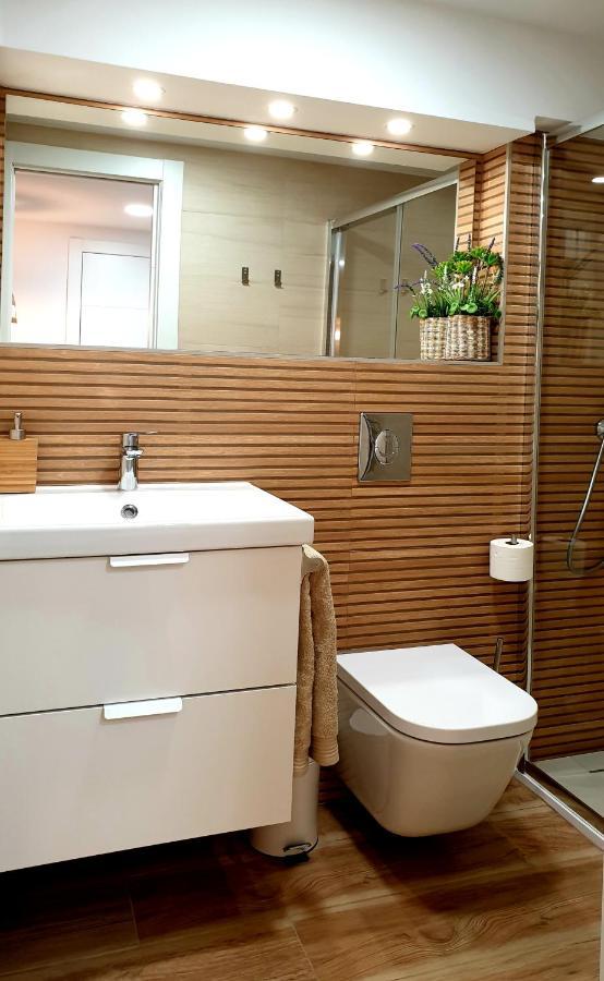 Road Sierra 95 Habitación Privada Con Baño Y Zona De Cocina * Granada