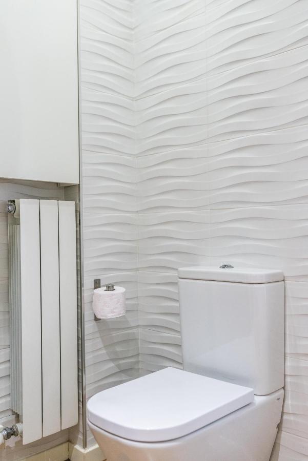 Deluxe Center Apartment *