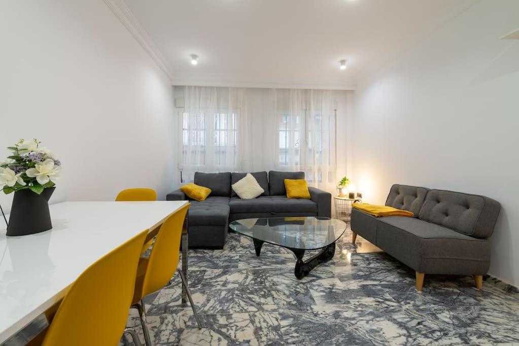 Apartment Exclusivo Piso Granada, Parking Privado Opcional *