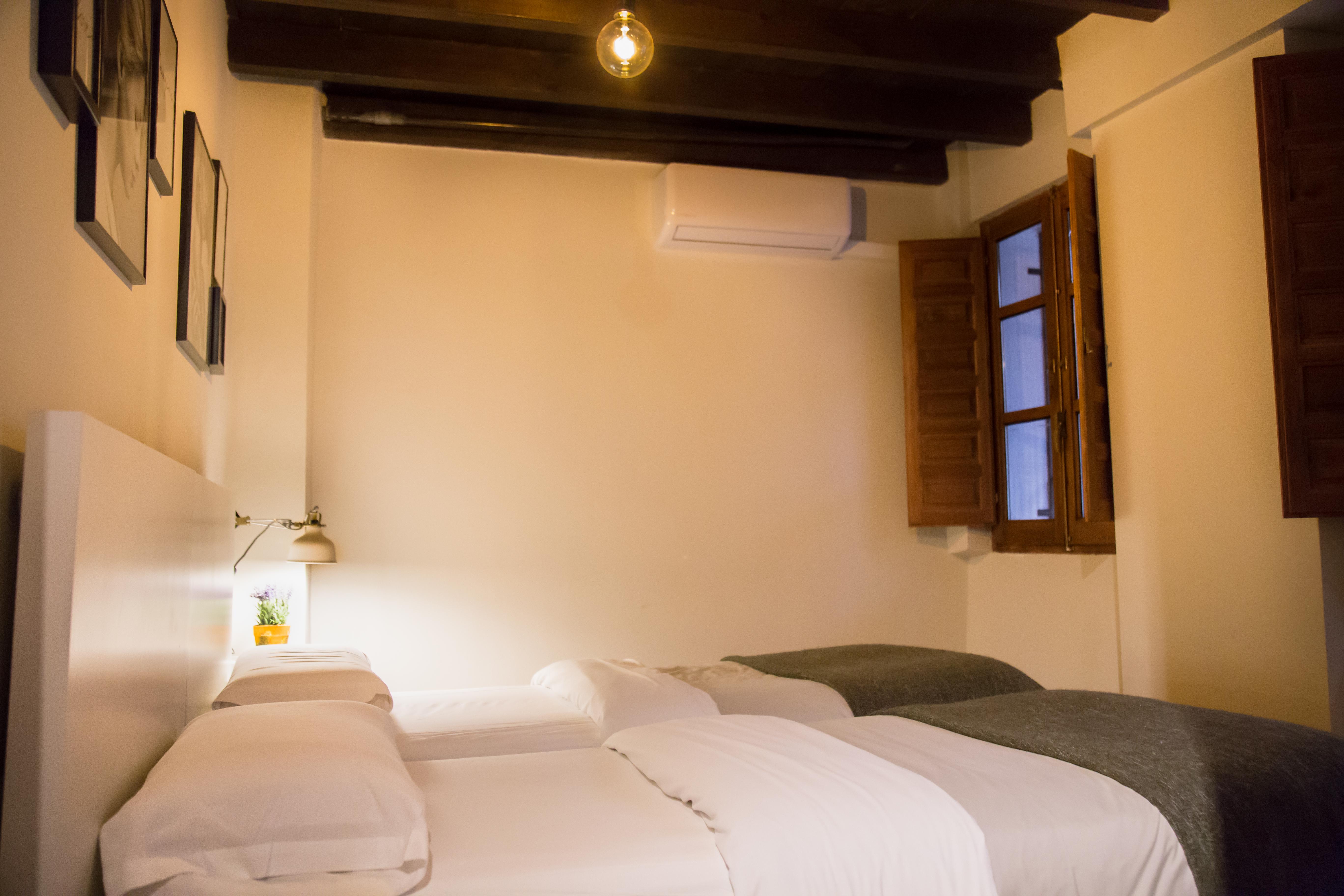 Nahira 3000 Apartamento Granada