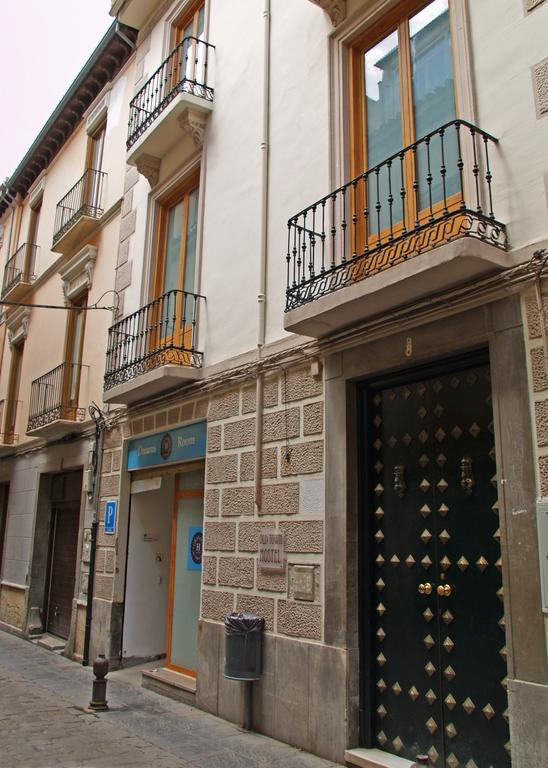 Old Town Hostal Granada
