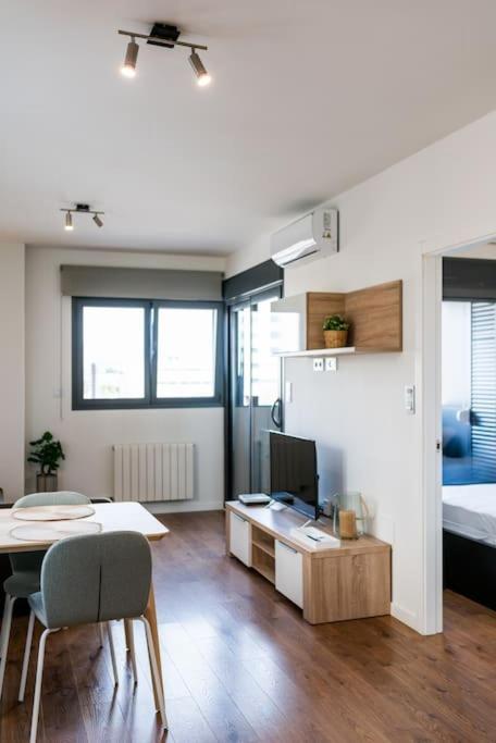 Moderno Con Piscina Y Parking Apartment *
