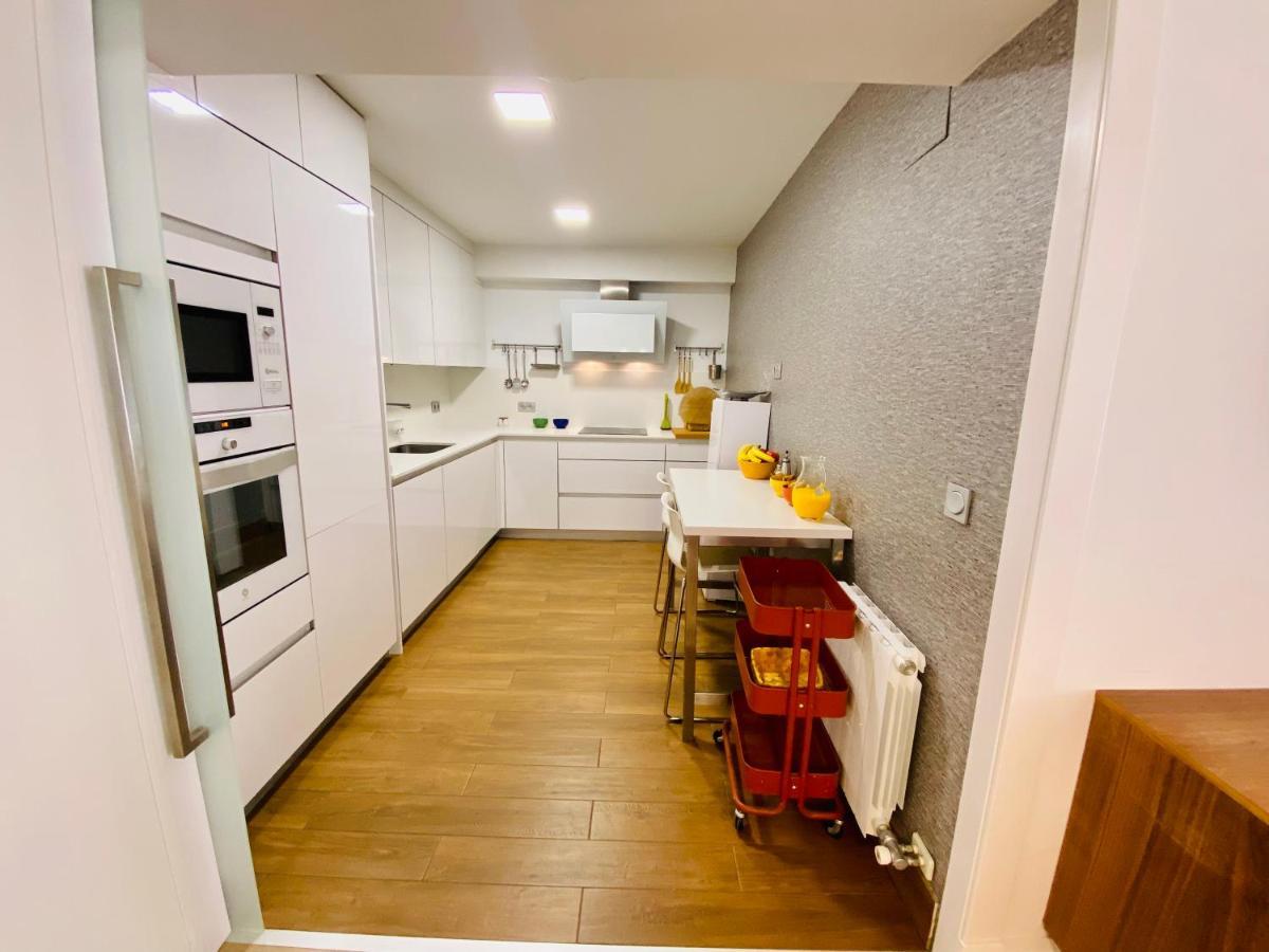 Apartamento Apto De Diseño Centro Parking Calefacción Aire Wifi Granada