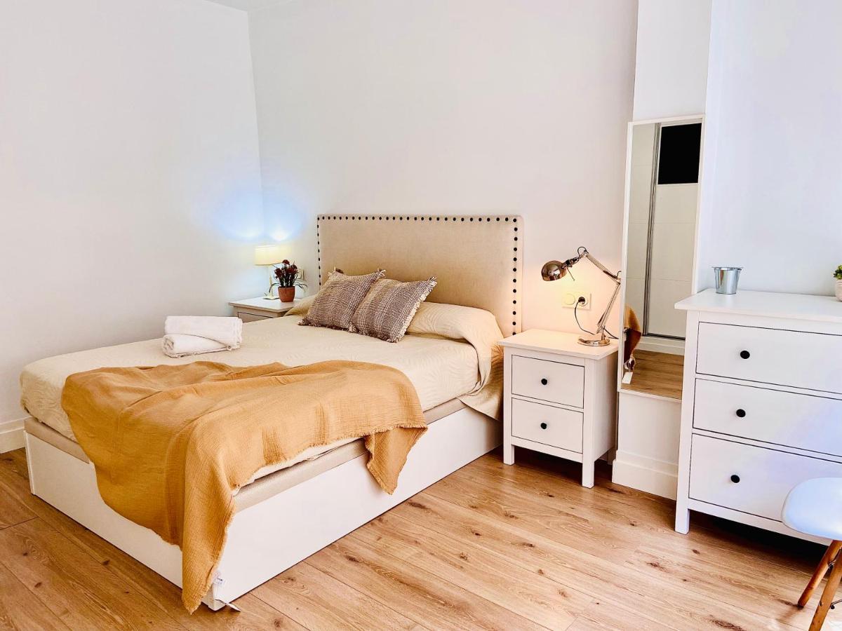 Apto De Diseno Centro Parking Calefaccion Aire Wifi Apartment *