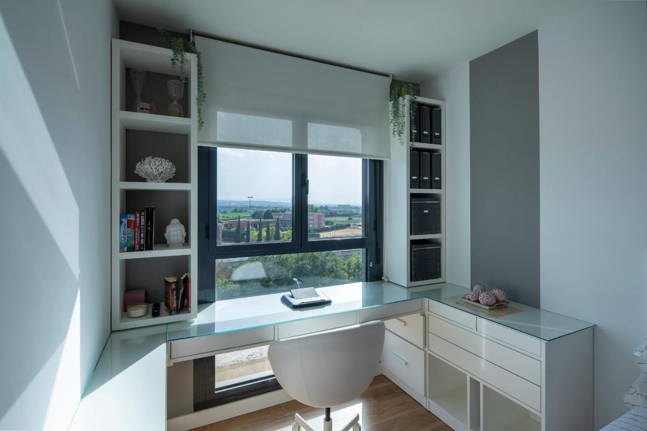 Apartamento Acogedor Con Piscina. Granada