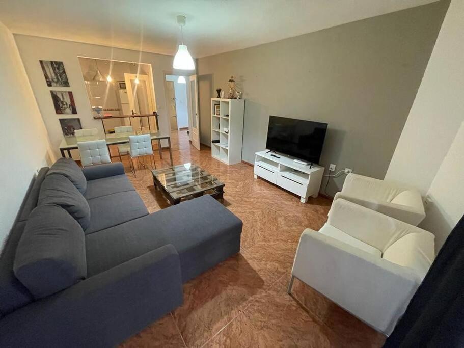 Lovely One Bedroom Flat- Excellent Location Apartamento