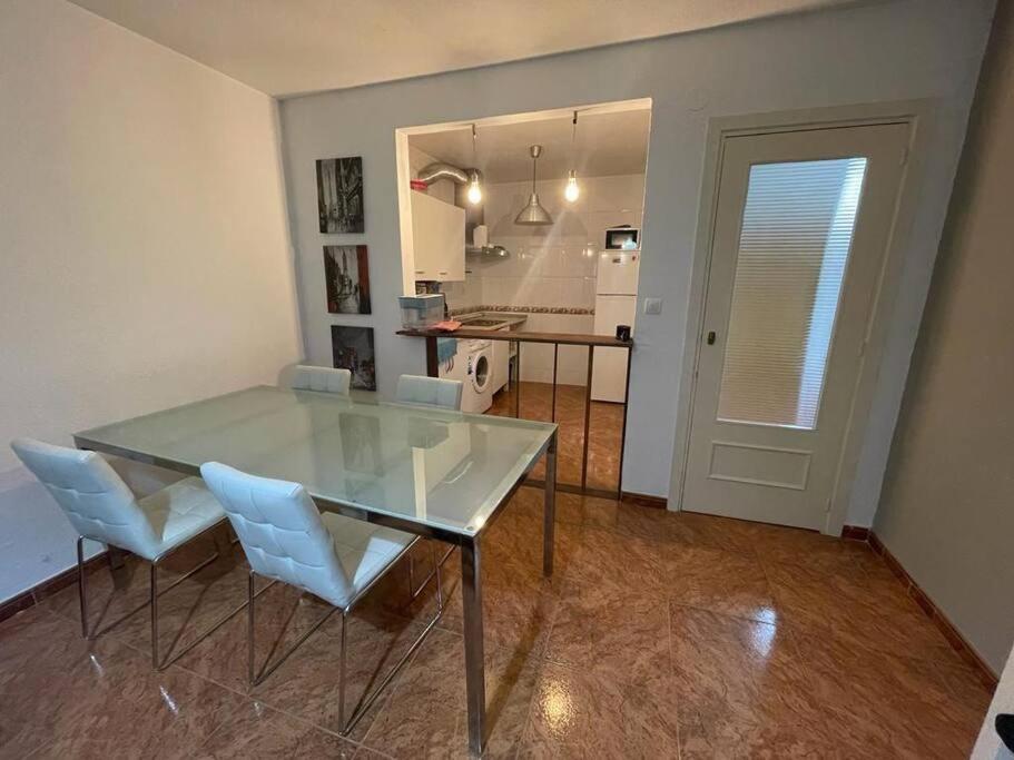Apartamento Lovely One Bedroom Flat- Excellent Location *