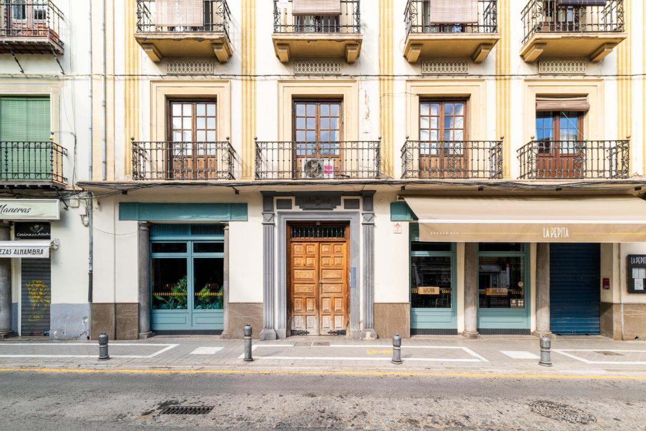 Emblematic In The Realejo Apartment Granada