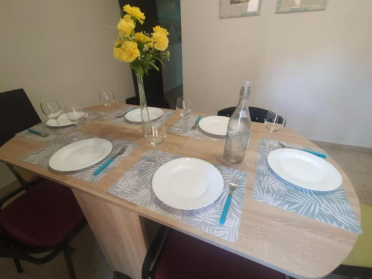 Céntrico Piso Con Aparcamiento Apartamento Granada