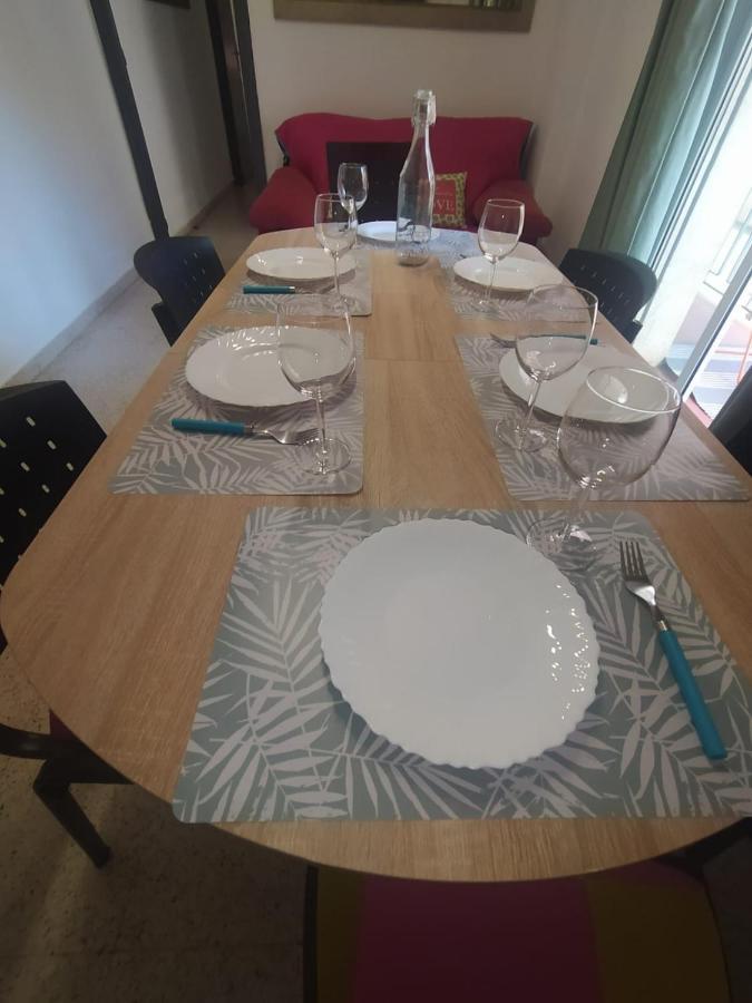 Céntrico Piso Con Aparcamiento Apartamento Granada