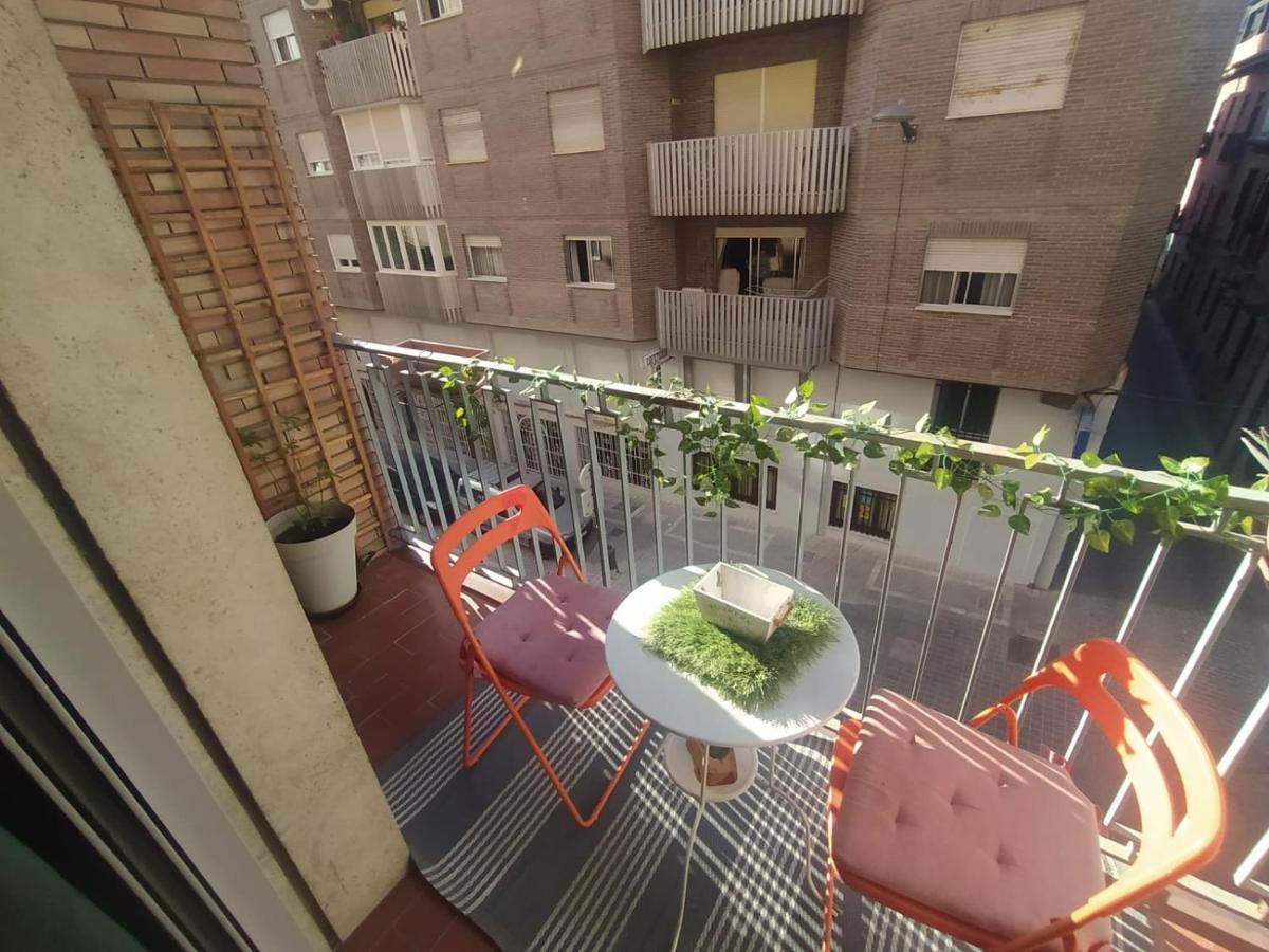 Céntrico Piso Con Aparcamiento Apartamento *