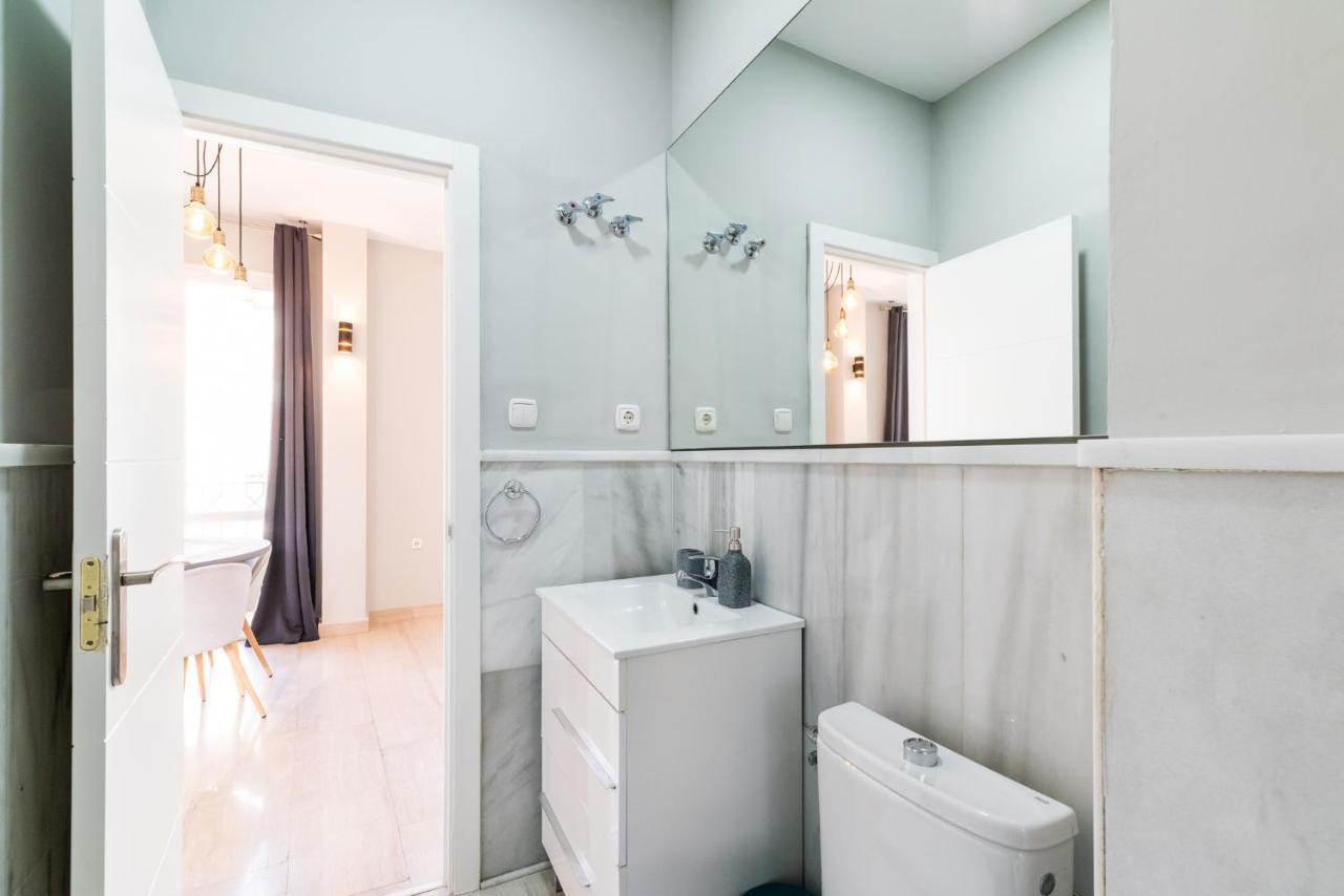 En Mariana Pineda, Apartamento