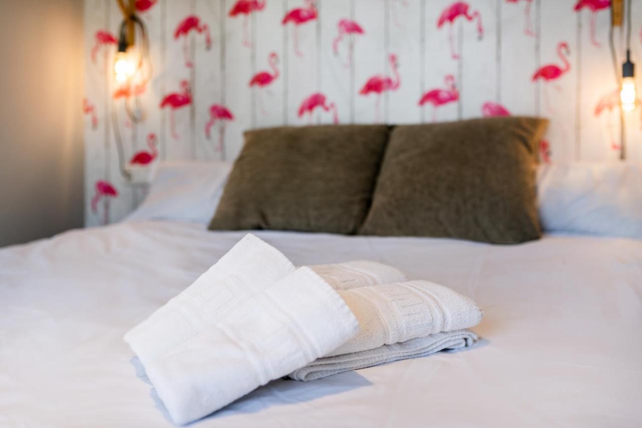 Apartamento En Mariana Pineda, *