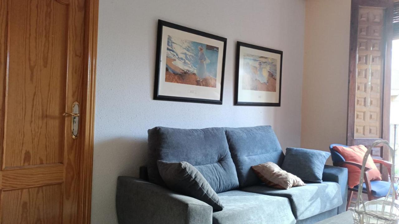 Single In Center Of Homestay