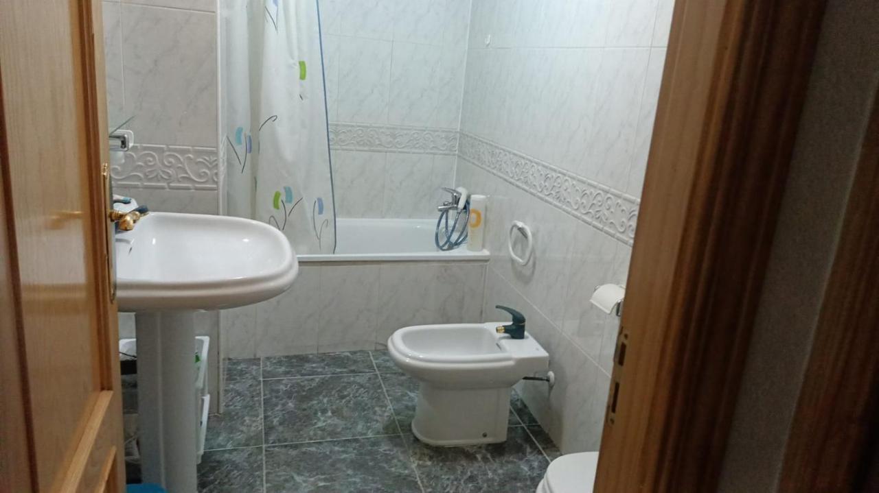 Single In Center Of Homestay