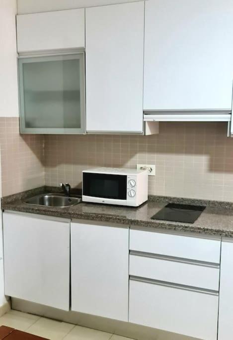 Estudio Moderno Gran Vía Apartamento