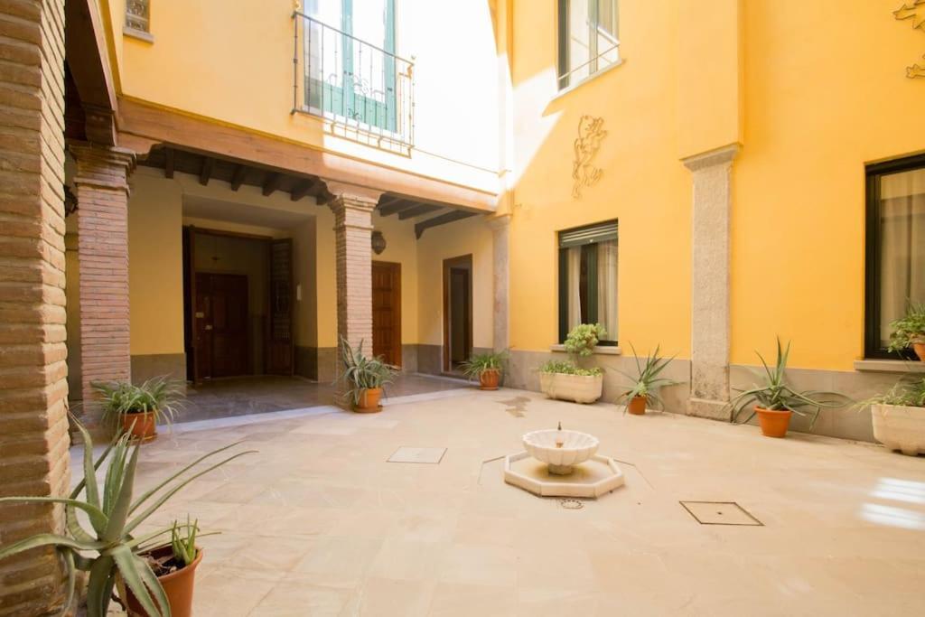 Corrala De San Anton. Alcaiceria Apartamento