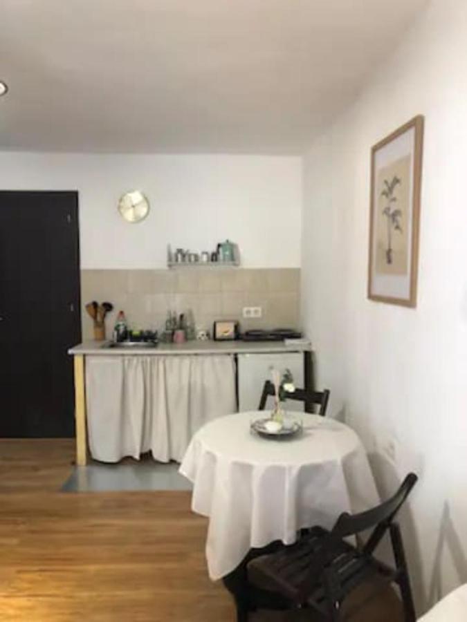 Apartamento Completo Reformado En Arco De Elvira - Centro