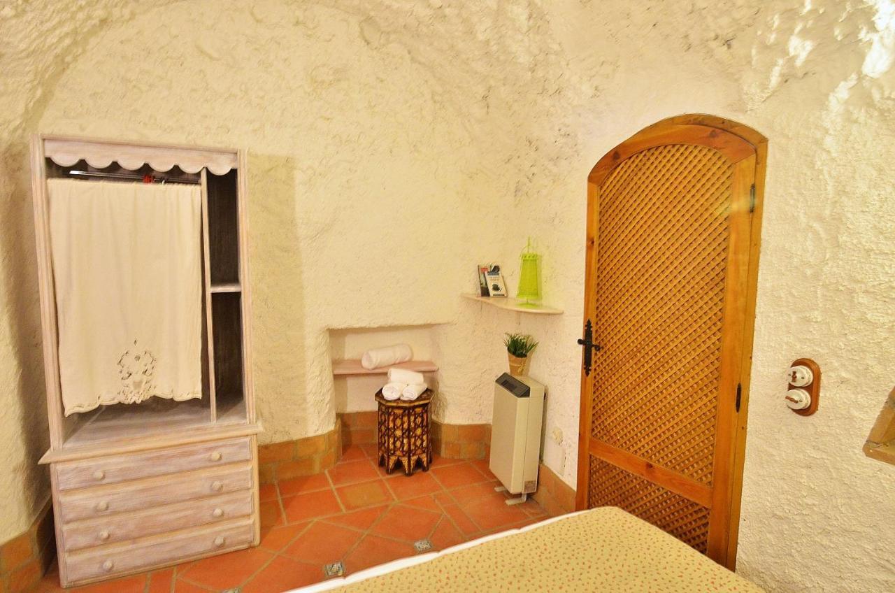 Villa House&cave Parking And Terrace, In The *