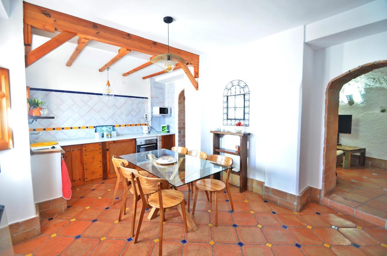 House&cave Parking And Terrace, In The Villa Granada