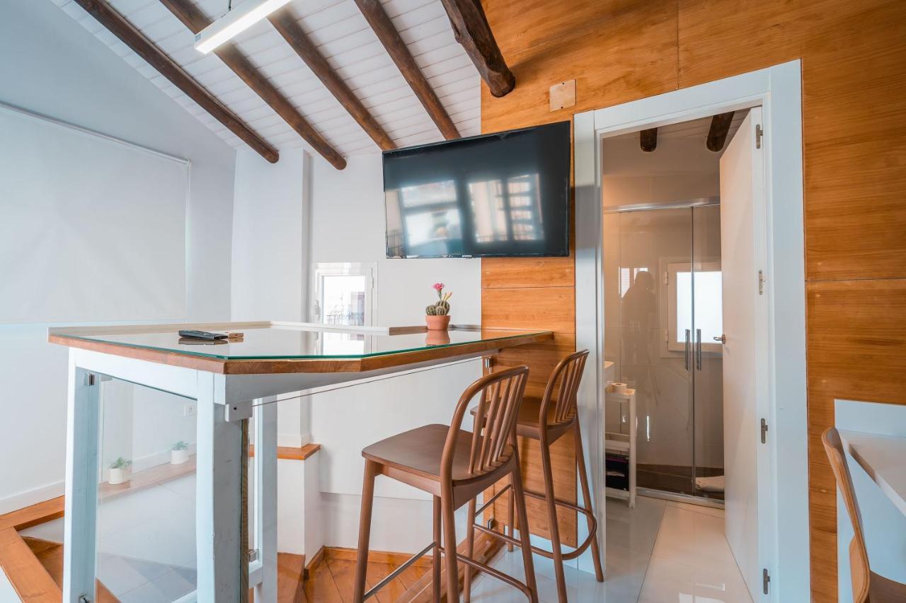 Qh Eme Apartment