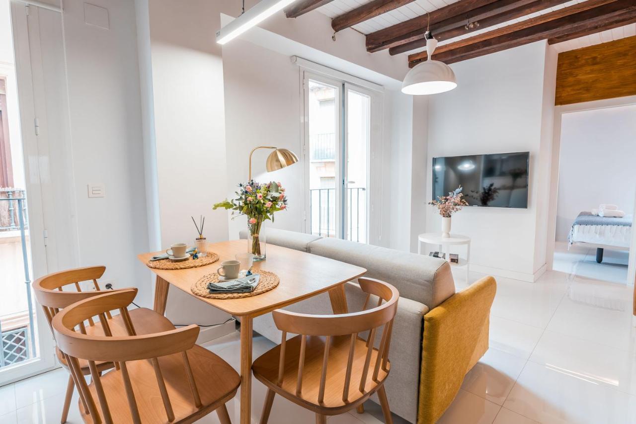 Qh Eme Apartment
