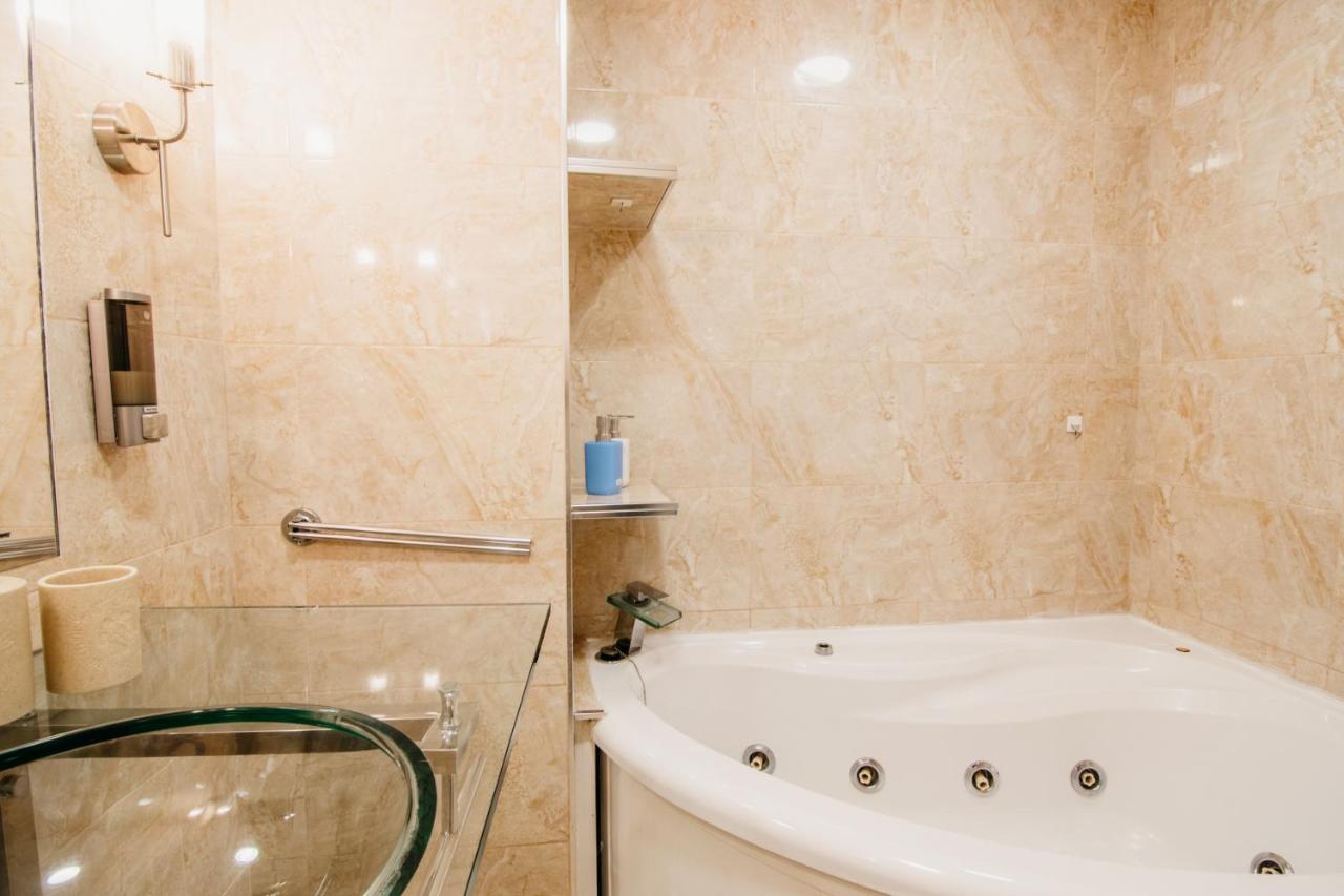 Apartamento Tuguest Maria Luisa *