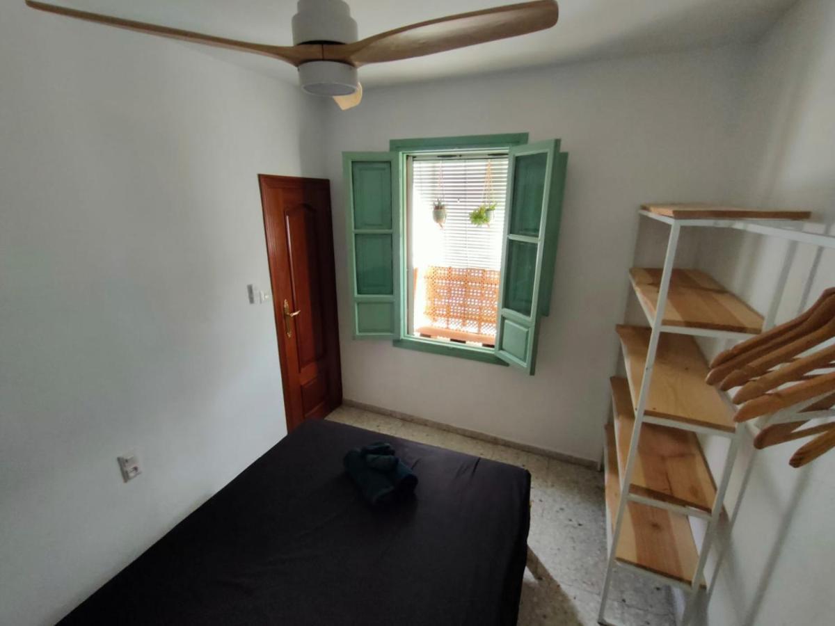 Cosy House, Sunny Terrace, Amazing Views & Outdoor Bathtub! * Granada