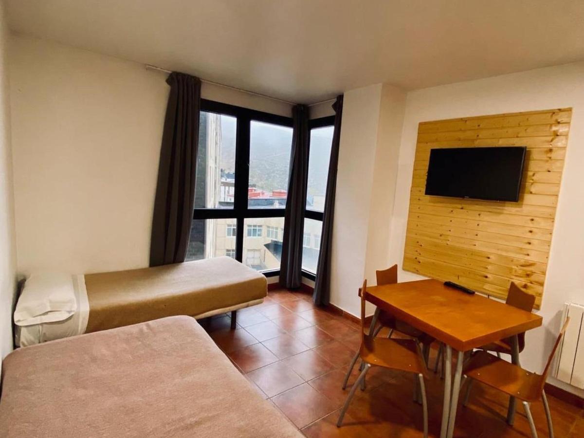 Amazing In With Mountain-views *