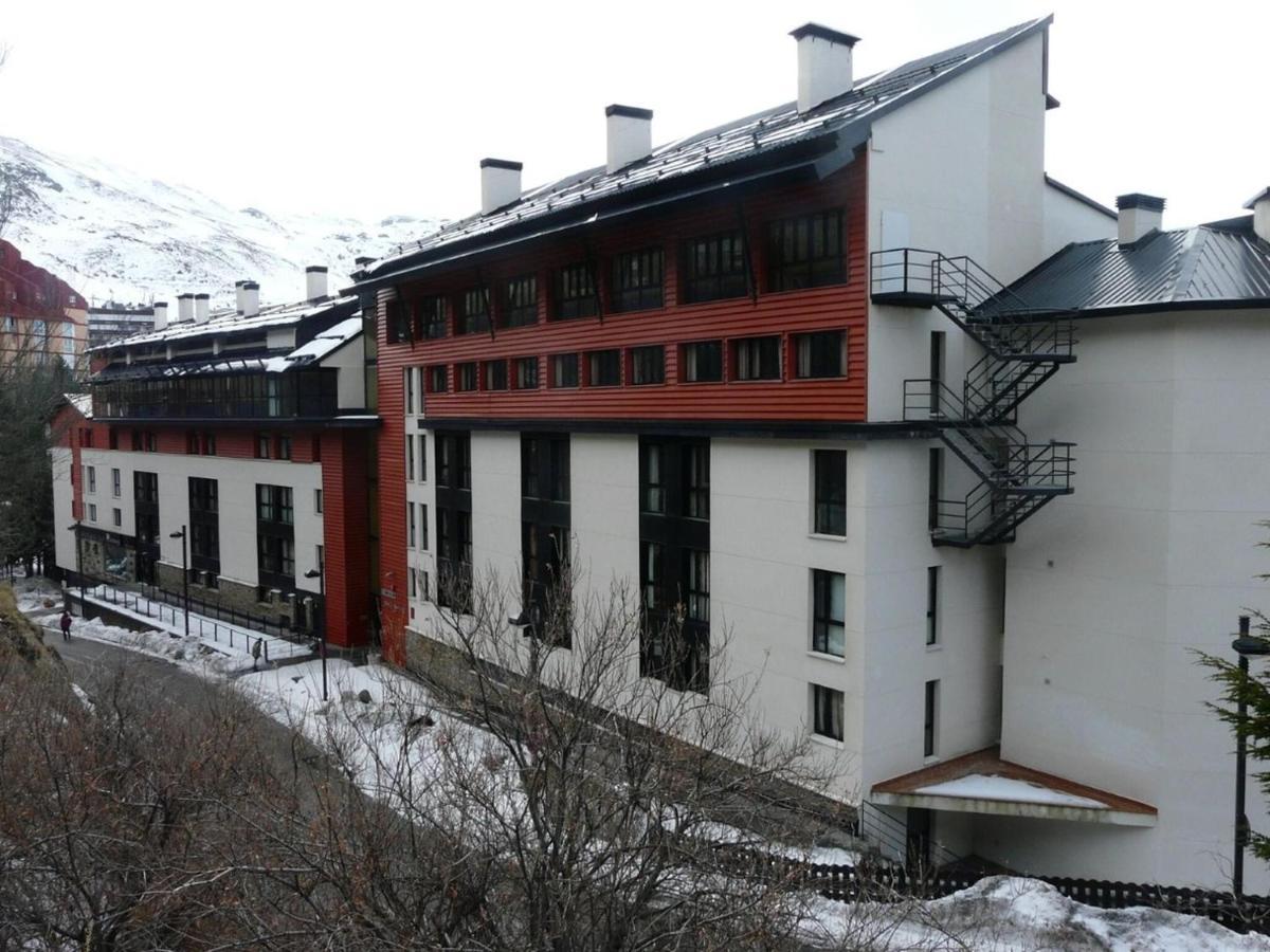 Amazing In With Mountain-views *