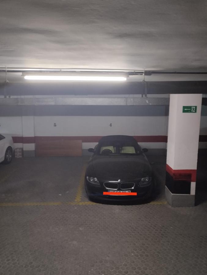 Centrico Parking Aire Acondicionado Y Wifi *