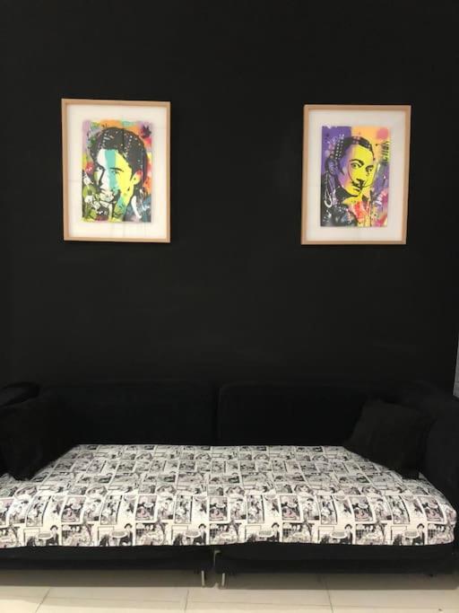 Japanese Style 9 Person Flat, Close To Alhambra *