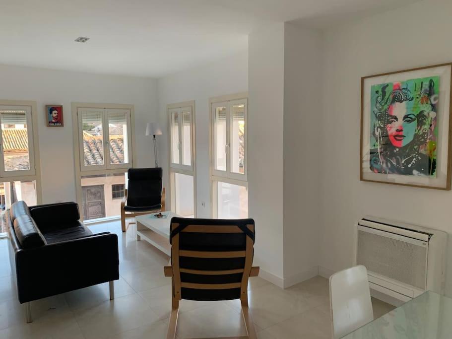 Apartamento Alhambra Views! Amazing Loft With Sunny Terrace! Granada