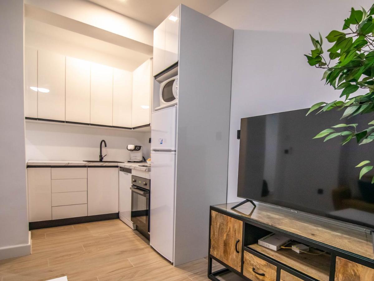 Tuguest Avenida Madrid Apartment