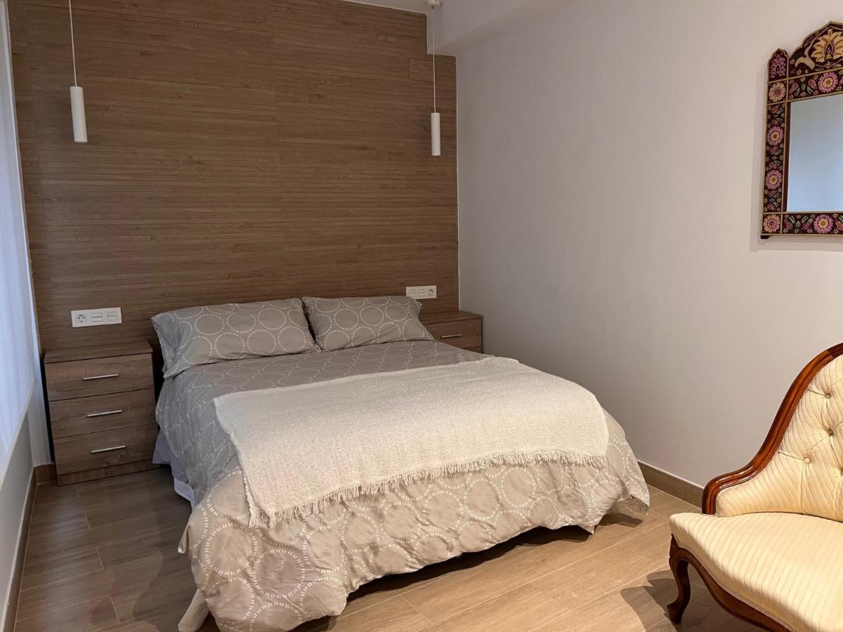 Apartamento Precioso Con Patio Granada