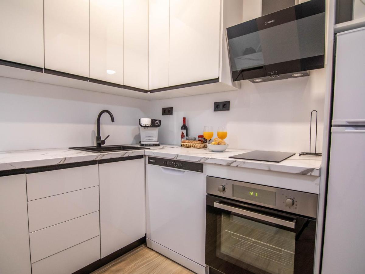 Tuguest Avenida Madrid Apartment *