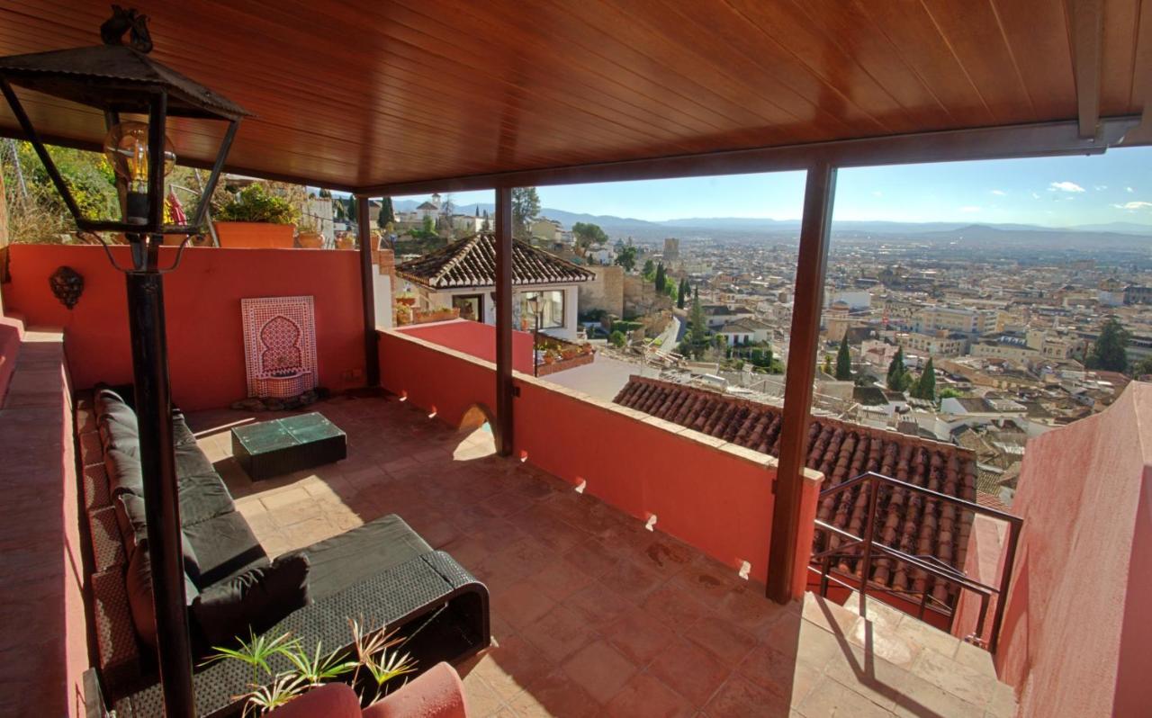 Villa House&cave Parking And Terrace, In The *