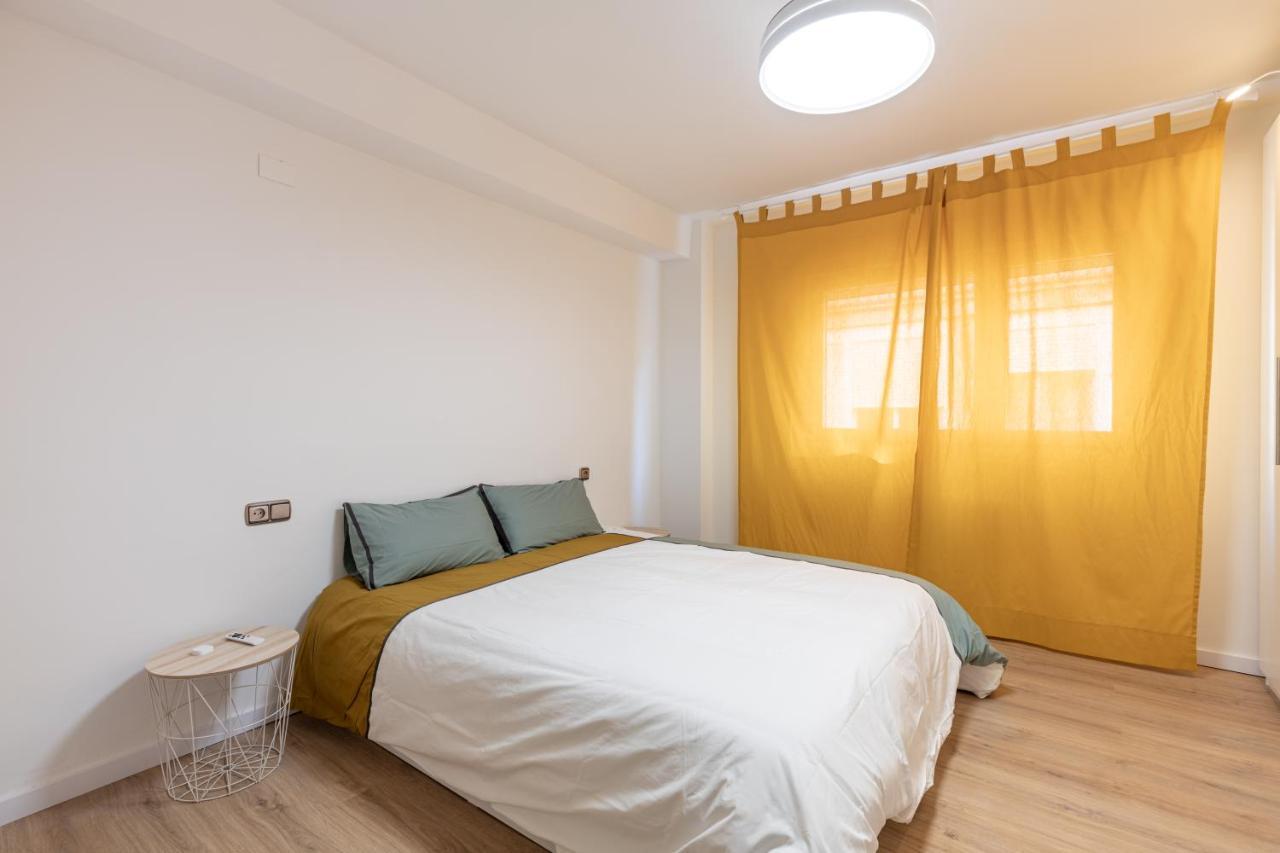 Apartment Amplio, Nuevo Y 100% Accesible // Center