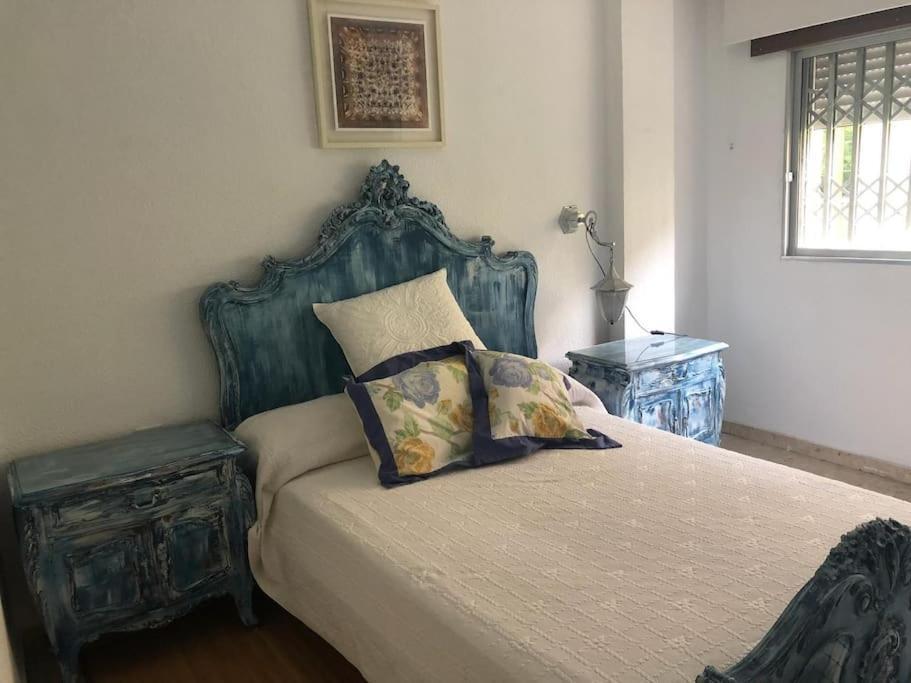 Apartamento Piso En El Centro De Granada. Parking Opcional