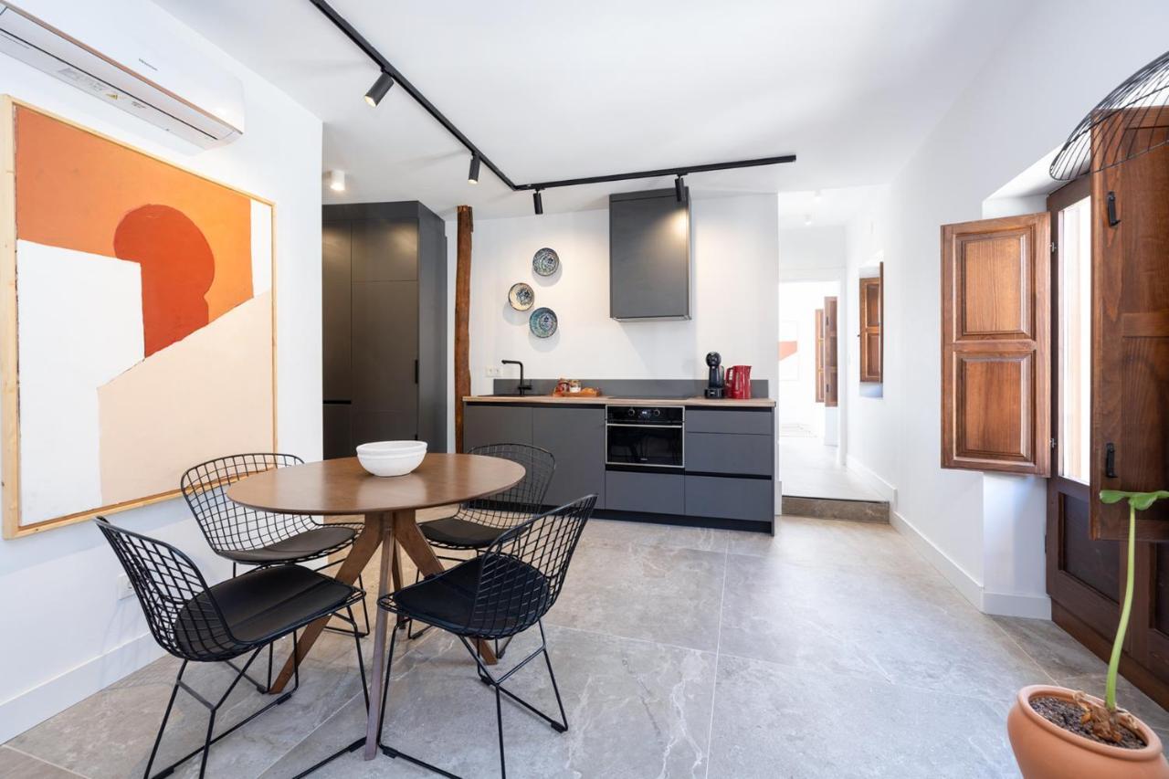 Realejo - Diseno, Confort Y Encanto En El Centro Historico De Apartment