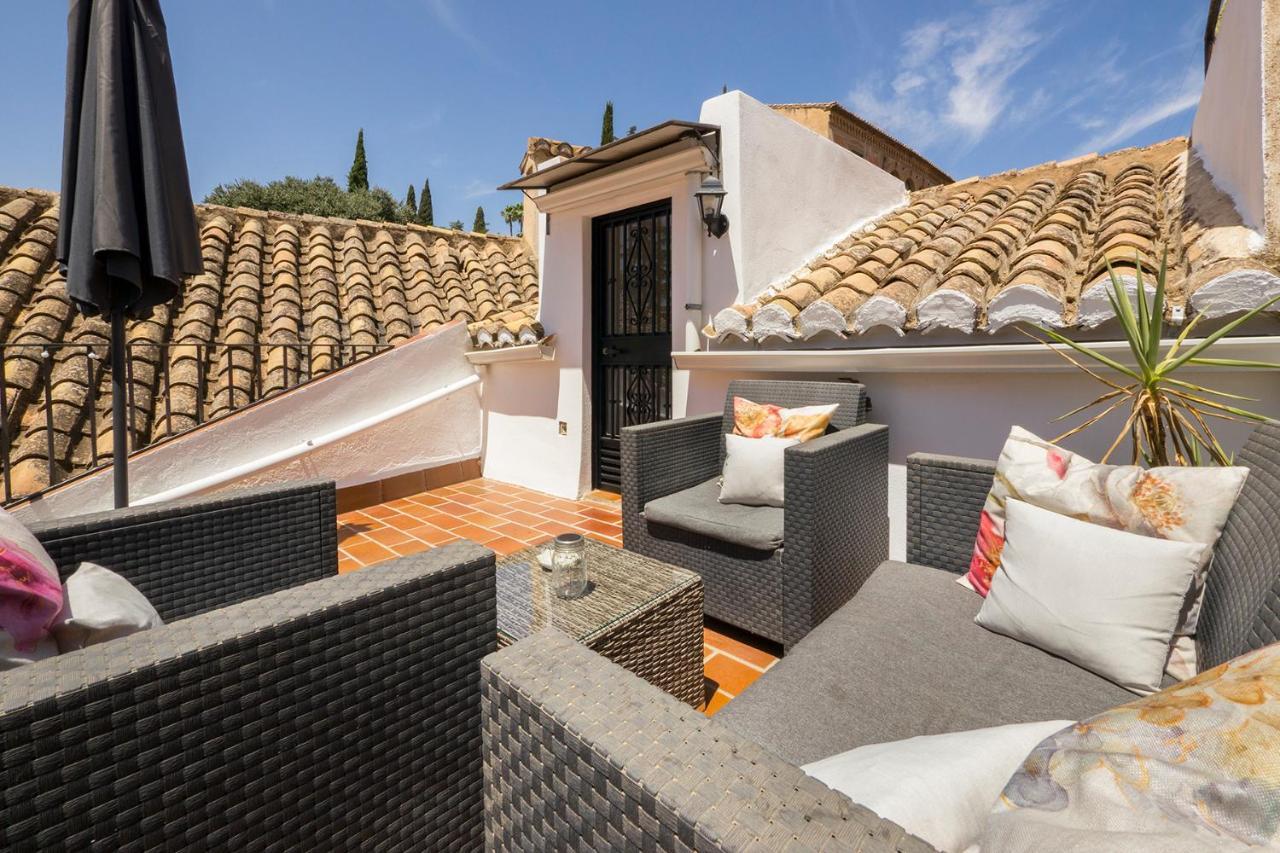 Apartamento Coqueto Duplex Con Terraza Privada Y Parking