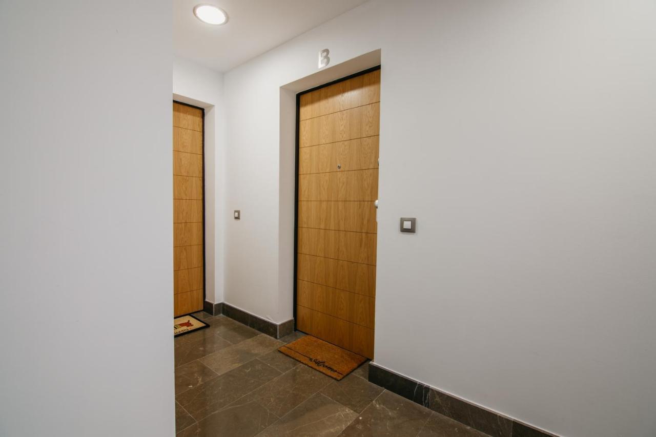 Apartment Tuguest Obispo Granada