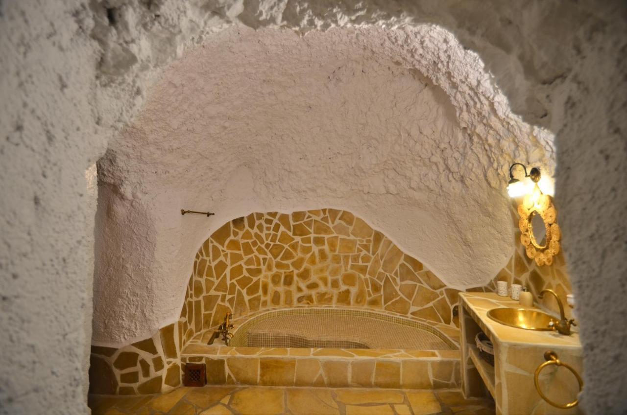 House&cave Parking And Terrace, In The Villa
