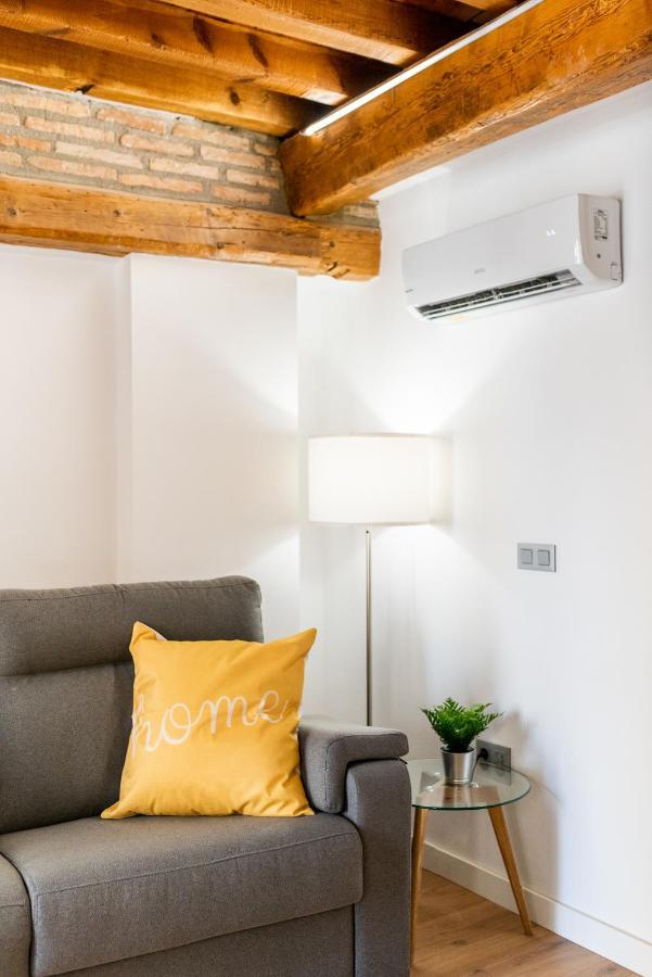 Wekey Homes Granada, Mesones
