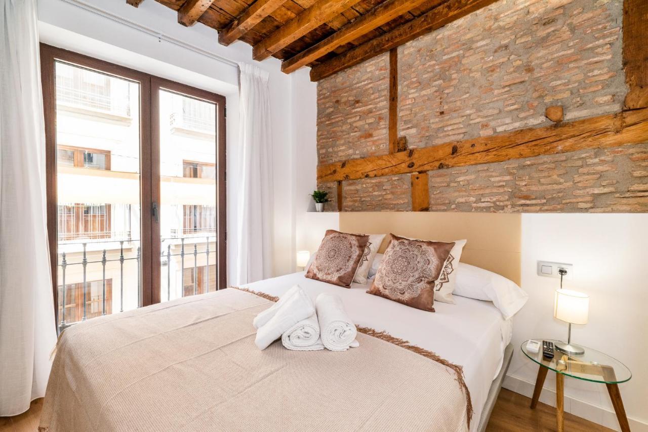 Wekey Homes Granada, Mesones *