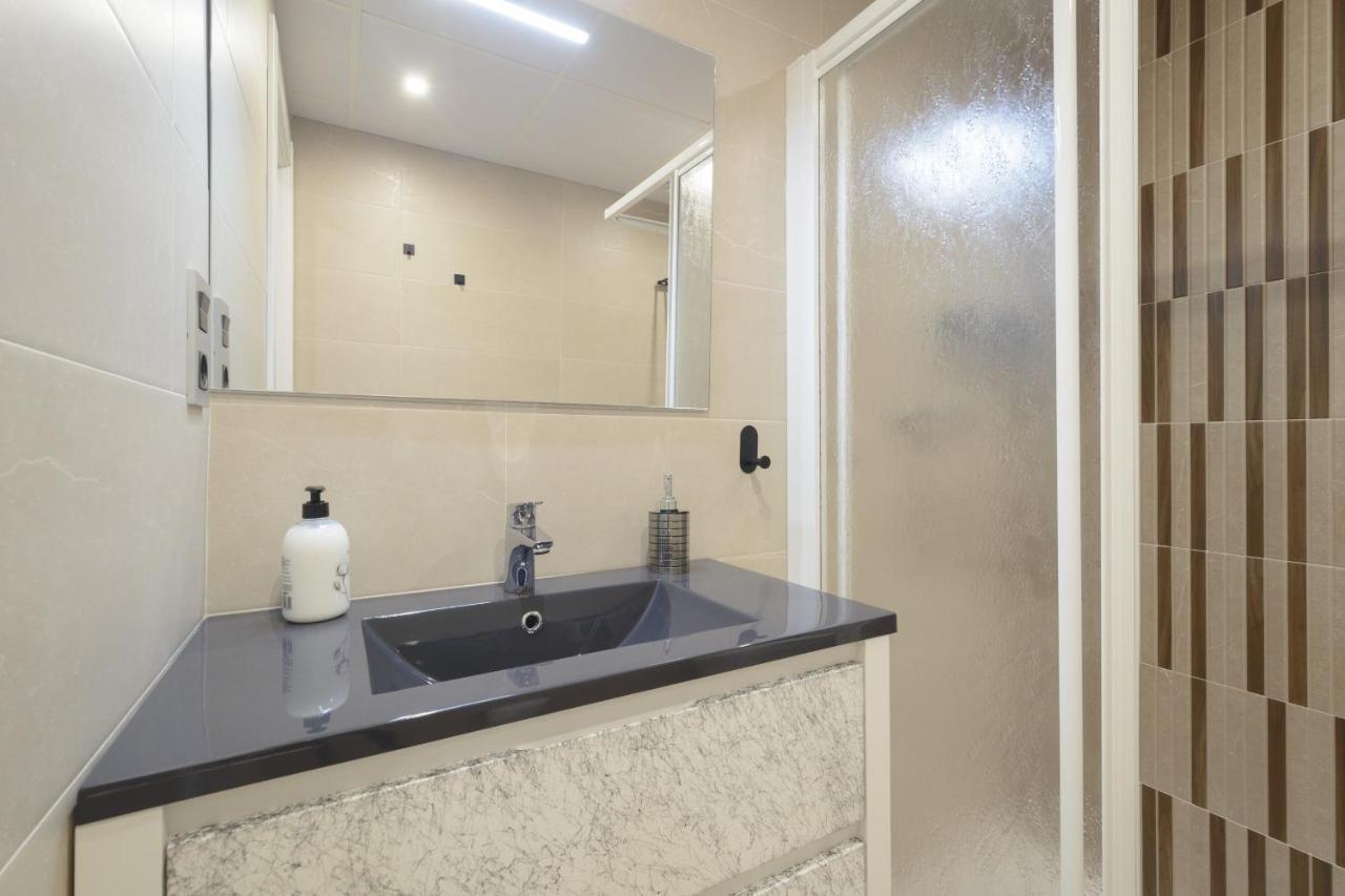 Materno Apartamento *