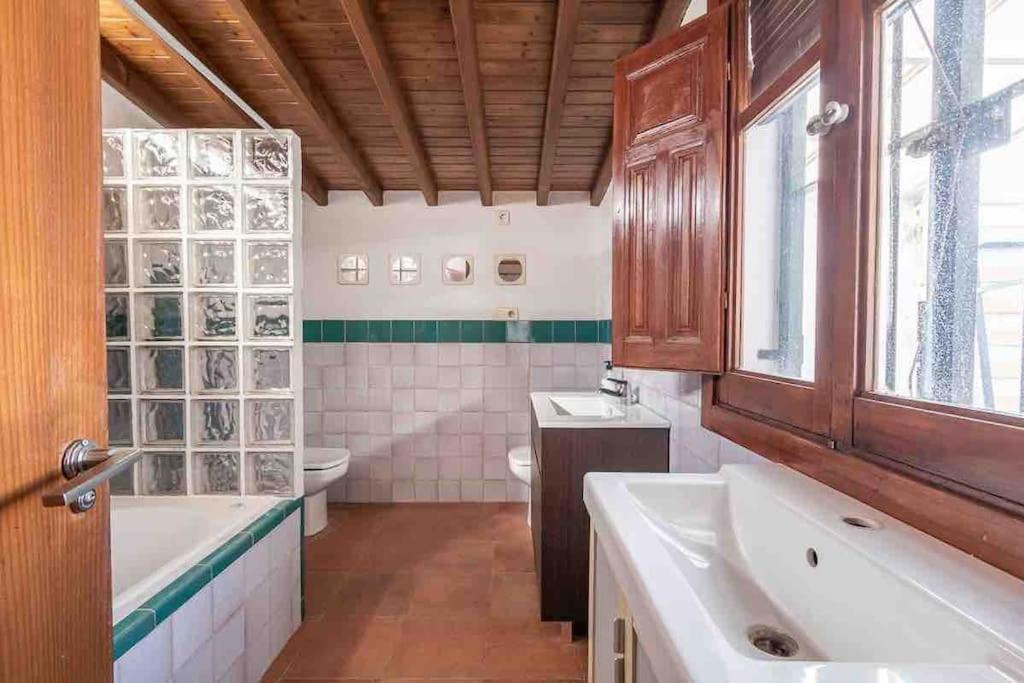 Entire House Close To Albaicin And The Center Granada