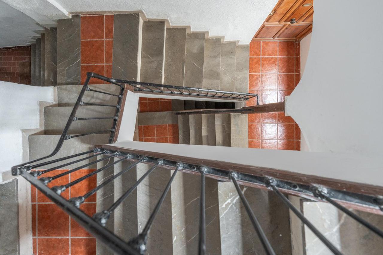 Apartamento Tuguest Puerta Del Dauro Granada